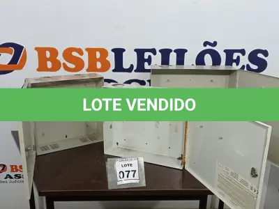 LOTE 077 - 03 QUADROS DE DISTRIBUIÇÃO. (NO ESTADO) ATENÇÃO! FAZER A VISITAÇÃO ANTES DE ARREMATAR, NÃO SABEMOS SE FUNCIONA, LEILÃO NÃO TEM GARANTIA E NEM DEVOLUÇÃO, SUJEITO A POSSÍVEIS AVARIAS VISÍVEIS/OCULTAS E/OU AUSÊNCIA DE COMPONENTES.
