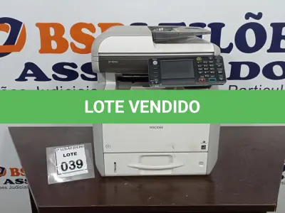 LOTE 039 - 01 IMPRESSORA MULTIFUNCIONAL MODELO SP4510SF MARCA RICOH. (NO ESTADO) ATENÇÃO! FAZER A VISITAÇÃO ANTES DE ARREMATAR, NÃO SABEMOS SE FUNCIONA, LEILÃO NÃO TEM GARANTIA E NEM DEVOLUÇÃO, SUJEITO A POSSÍVEIS AVARIAS VISÍVEIS/OCULTAS E/OU AUSÊNCIA DE COMPONENTES.