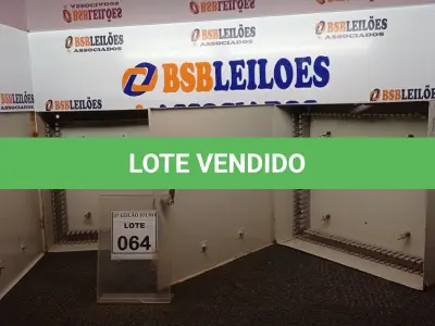 LOTE 064 - 02 QUADROS DE DISTRIBUIÇÃO DE METAL SENDO 01 COM PLACA ELETRÔNICA. (NO ESTADO) ATENÇÃO! FAZER A VISITAÇÃO ANTES DE ARREMATAR, NÃO SABEMOS SE FUNCIONA, LEILÃO NÃO TEM GARANTIA E NEM DEVOLUÇÃO, SUJEITO A POSSÍVEIS AVARIAS VISÍVEIS/OCULTAS E/OU AUSÊNCIA DE COMPONENTES.
