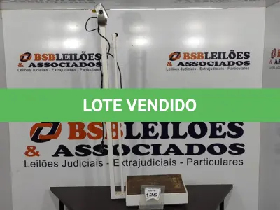 LOTE 125 - 01 BALANÇA CORPORAL MARCA LÍDER. (NO ESTADO) ATENÇÃO! FAZER A VISITAÇÃO ANTES DE ARREMATAR, NÃO SABEMOS SE FUNCIONA, LEILÃO NÃO TEM GARANTIA E NEM DEVOLUÇÃO, SUJEITO A POSSÍVEIS AVARIAS VISÍVEIS/OCULTAS E/OU AUSÊNCIA DE COMPONENTES.