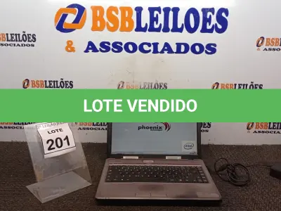 LOTE 201 - 01 NOTEBOOK MARCA VECTOR COM FONTE.  (NO ESTADO) ATENÇÃO! FAZER A VISITAÇÃO ANTES DE ARREMATAR, NÃO SABEMOS SE FUNCIONA. LEILÃO NÃO TEM GARANTIA E NEM DEVOLUÇÃO, SUJEITO A POSSÍVEIS AVARIAS VISÍVEIS/OCULTAS E/OU AUSÊNCIA DE COMPONENTES.