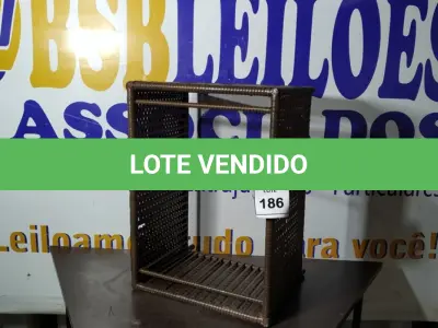 LOTE 186 - 01 MESA DE JARDIM. (NO ESTADO EM QUE SE ENCONTRA. SUJEITO A AVARIAS OCULTAS/VISÍVEIS.)  BH1587F