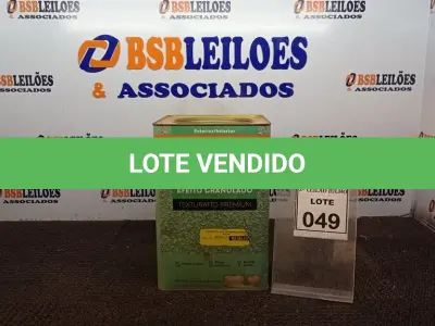 LOTE 049 - 01 LATA DE TEXTURATTO PREMIUM 26KG NA COR EFEITO GRANULADO PALHA MARCA SUVINIL. (NO ESTADO) ATENÇÃO! FAZER A VISITAÇÃO ANTES DE ARREMATAR, NÃO SABEMOS SE FUNCIONA, LEILÃO NÃO TEM GARANTIA E NEM DEVOLUÇÃO, SUJEITO A POSSÍVEIS AVARIAS VISÍVEIS/OCULTAS E/OU AUSÊNCIA DE COMPONENTES.