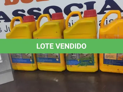 LOTE 132 - 03 GALÕES DE ADITIVO PLASTIFICANTE PARA ARGAMASSA DE ASSENTAMENTO E REBOCO DE 3,6LTS CADA MARCA SIKA E 01 CHAPISCO PLUS 3,6L MARCA SIKA. (NO ESTADO) ATENÇÃO! FAZER A VISITAÇÃO ANTES DE ARREMATAR, NÃO SABEMOS SE FUNCIONA, LEILÃO NÃO TEM GARANTIA E NEM DEVOLUÇÃO, SUJEITO A POSSÍVEIS AVARIAS VISÍVEIS/OCULTAS E/OU AUSÊNCIA DE COMPONENTES.