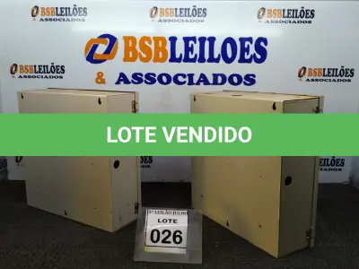 LOTE 026 - 02 QUADROS DE DISTRIBUIÇÃO DE METAL. (NO ESTADO) ATENÇÃO! FAZER A VISITAÇÃO ANTES DE ARREMATAR, NÃO SABEMOS SE FUNCIONA, LEILÃO NÃO TEM GARANTIA E NEM DEVOLUÇÃO, SUJEITO A POSSÍVEIS AVARIAS VISÍVEIS/OCULTAS E/OU AUSÊNCIA DE COMPONENTES.