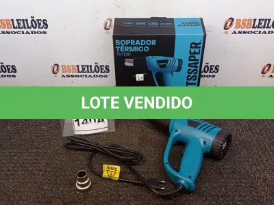 LOTE 140 - SOPRADOR TÉRMICO 220V DUAS VELOCIDADES 1BICO 2000W (NO ESTADO) ATENÇÃO! FAZER A VISITAÇÃO ANTES DE ARREMATAR, NÃO SABEMOS SE FUNCIONA, LEILÃO NÃO TEM GARANTIA E NEM DEVOLUÇÃO, SUJEITO A POSSÍVEIS AVARIAS VISÍVEIS/OCULTAS E/OU AUSÊNCIA DE COMPONENTES.