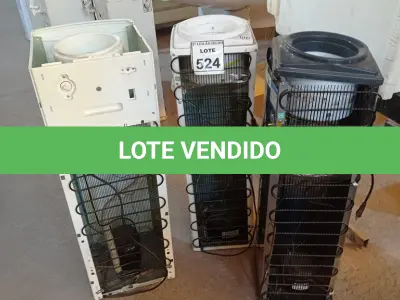 LOTE 524 - 03 BEBEDOUROS PARA GARRAFÃO. (NO ESTADO) ATENÇÃO! FAZER A VISITAÇÃO ANTES DE ARREMATAR, NÃO SABEMOS SE FUNCIONA, LEILÃO NÃO TEM GARANTIA E NEM DEVOLUÇÃO, SUJEITO A POSSÍVEIS AVARIAS VISÍVEIS/OCULTAS E/OU AUSÊNCIA DE COMPONENTES.