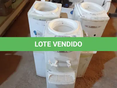 LOTE 496 - 03 BEBEDOUROS PARA GARRAFÃO. (NO ESTADO) ATENÇÃO! FAZER A VISITAÇÃO ANTES DE ARREMATAR, NÃO SABEMOS SE FUNCIONA, LEILÃO NÃO TEM GARANTIA E NEM DEVOLUÇÃO, SUJEITO A POSSÍVEIS AVARIAS VISÍVEIS/OCULTAS E/OU AUSÊNCIA DE COMPONENTES.