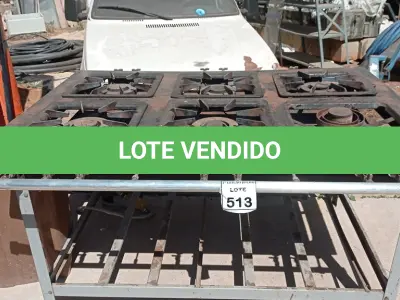 LOTE 402 - 01 FOGÃO INDUSTRIAL 6 BOCAS. (NO ESTADO) ATENÇÃO! FAZER A VISITAÇÃO ANTES DE ARREMATAR, NÃO SABEMOS SE FUNCIONA, LEILÃO NÃO TEM GARANTIA E NEM DEVOLUÇÃO, SUJEITO A POSSÍVEIS AVARIAS VISÍVEIS/OCULTAS E/OU AUSÊNCIA DE COMPONENTES.