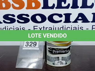 LOTE 329 - 01 LATA DE ESMALTE SINTÉTICO PREMIERLUX DE 3,6L NA COR CINZA MÉDIO MARCA PREMIER. (NO ESTADO) ATENÇÃO! FAZER A VISITAÇÃO ANTES DE ARREMATAR, NÃO SABEMOS SE FUNCIONA, LEILÃO NÃO TEM GARANTIA E NEM DEVOLUÇÃO, SUJEITO A POSSÍVEIS AVARIAS VISÍVEIS/OCULTAS E/OU AUSÊNCIA DE COMPONENTES.