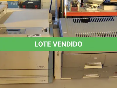 LOTE 383 - 01 IMPRESSORA MARCA KONICA MINOLTA DRYPRO MODELO 832 E 01 IMPRESSORA DE RAIO X DRYSTAR 5302 MARCA AGFA. (NO ESTADO) ATENÇÃO! FAZER A VISITAÇÃO ANTES DE ARREMATAR, NÃO SABEMOS SE FUNCIONA. LEILÃO NÃO TEM GARANTIA E NEM DEVOLUÇÃO, SUJEITO A POSSÍVEIS AVARIAS VISÍVEIS/OCULTAS E/OU AUSÊNCIA DE COMPONENTES.