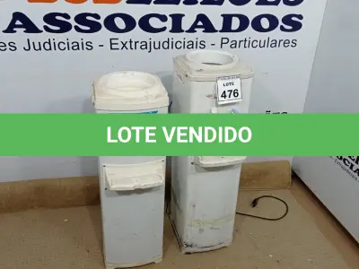 LOTE 476 - 02 BEBEDOUROS PARA GARRAFÃO. (NO ESTADO) ATENÇÃO! FAZER A VISITAÇÃO ANTES DE ARREMATAR, NÃO SABEMOS SE FUNCIONA, LEILÃO NÃO TEM GARANTIA E NEM DEVOLUÇÃO, SUJEITO A POSSÍVEIS AVARIAS VISÍVEIS/OCULTAS E/OU AUSÊNCIA DE COMPONENTES.