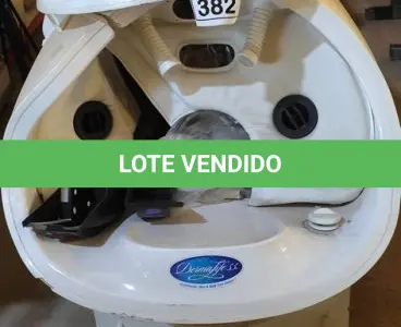 LOTE 382 - 01 MÁQUINA DE BRONZEAMENTO ARTIFICIAL DERMA LIFE 5.5. (NO ESTADO) ATENÇÃO! FAZER A VISITAÇÃO ANTES DE ARREMATAR, NÃO SABEMOS SE FUNCIONA. LEILÃO NÃO TEM GARANTIA E NEM DEVOLUÇÃO, SUJEITO A POSSÍVEIS AVARIAS VISÍVEIS/OCULTAS E/OU AUSÊNCIA DE COMPONENTES.