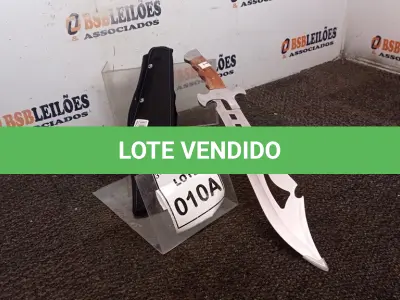 LOTE 010 - FACÃO  IMPORTADA AÇO INOXIDÁVEL CABO EM MADEIRA  FULL TANG BAINHA DE NYLON TAMANHO TOTAL 50CM PESO 526G JÁ AFIADA (NO ESTADO) ATENÇÃO! FAZER A VISITAÇÃO ANTES DE ARREMATAR, NÃO SABEMOS SE FUNCIONA, LEILÃO NÃO TEM GARANTIA E NEM DEVOLUÇÃO, SUJEITO A POSSÍVEIS AVARIAS VISÍVEIS/OCULTAS E/OU AUSÊNCIA DE COMPONENTES.  