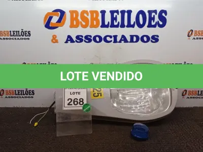 LOTE 268 - 01 LUMINÁRIA DE POSTE. (NO ESTADO) ATENÇÃO! FAZER A VISITAÇÃO ANTES DE ARREMATAR, NÃO SABEMOS SE FUNCIONA, LEILÃO NÃO TEM GARANTIA E NEM DEVOLUÇÃO, SUJEITO A POSSÍVEIS AVARIAS VISÍVEIS/OCULTAS E/OU AUSÊNCIA DE COMPONENTES.