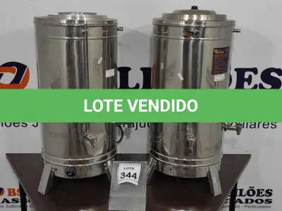 LOTE 344 - 02 CAFETEIRAS INDUSTRIAIS EM INOX.  (NO ESTADO) ATENÇÃO! FAZER A VISITAÇÃO ANTES DE ARREMATAR, NÃO SABEMOS SE FUNCIONA. LEILÃO NÃO TEM GARANTIA E NEM DEVOLUÇÃO, SUJEITO A POSSÍVEIS AVARIAS VISÍVEIS/OCULTAS E/OU AUSÊNCIA DE COMPONENTES.