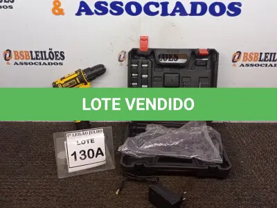 LOTE 130 - PARAFUSADEIRA   BTEK 12V COM MALETA E ACESSÓRIOS (NO ESTADO) ATENÇÃO! FAZER A VISITAÇÃO ANTES DE ARREMATAR, NÃO SABEMOS SE FUNCIONA, LEILÃO NÃO TEM GARANTIA E NEM DEVOLUÇÃO, SUJEITO A POSSÍVEIS AVARIAS VISÍVEIS/OCULTAS E/OU AUSÊNCIA DE COMPONENTES.