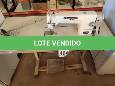 LOTE 404 - 01 MÁQUINA DE COSTURA INDUSTRIAL MARCA LANMAX. (NO ESTADO) ATENÇÃO! FAZER A VISITAÇÃO ANTES DE ARREMATAR, NÃO SABEMOS SE FUNCIONA. LEILÃO NÃO TEM GARANTIA E NEM DEVOLUÇÃO, SUJEITO A POSSÍVEIS AVARIAS VISÍVEIS/OCULTAS E/OU AUSÊNCIA DE COMPONENTES.