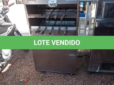 LOTE 502 - 01 CHURRASQUEIRA DUPLA EM INOX COM ESPETOS. (NO ESTADO) ATENÇÃO! FAZER A VISITAÇÃO ANTES DE ARREMATAR, NÃO SABEMOS SE FUNCIONA, LEILÃO NÃO TEM GARANTIA E NEM DEVOLUÇÃO, SUJEITO A POSSÍVEIS AVARIAS VISÍVEIS/OCULTAS E/OU AUSÊNCIA DE COMPONENTES.