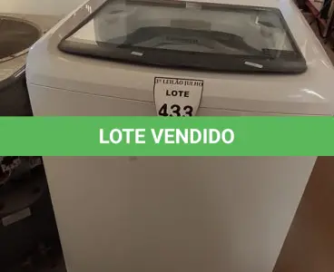 LOTE 433 - 01 MÁQUINA DE LAVAR 16KG 220V MARCA CONSUL. (NO ESTADO) ATENÇÃO! FAZER A VISITAÇÃO ANTES DE ARREMATAR, NÃO SABEMOS SE FUNCIONA, LEILÃO NÃO TEM GARANTIA E NEM DEVOLUÇÃO, SUJEITO A POSSÍVEIS AVARIAS VISÍVEIS/OCULTAS E/OU AUSÊNCIA DE COMPONENTES.