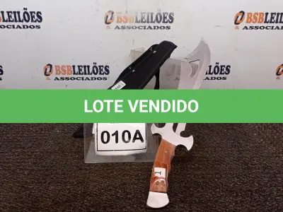 LOTE 010 - FACÃO  IMPORTADA AÇO INOXIDÁVEL CABO EM MADEIRA  FULL TANG BAINHA DE NYLON TAMANHO TOTAL 50CM PESO 526G JÁ AFIADA (NO ESTADO) ATENÇÃO! FAZER A VISITAÇÃO ANTES DE ARREMATAR, NÃO SABEMOS SE FUNCIONA, LEILÃO NÃO TEM GARANTIA E NEM DEVOLUÇÃO, SUJEITO A POSSÍVEIS AVARIAS VISÍVEIS/OCULTAS E/OU AUSÊNCIA DE COMPONENTES.  