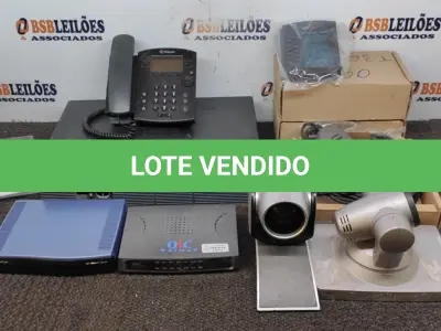 LOTE 422 - 01 ROTEADOR CISCO E EQUIPAMENTOS DE INTERNET, 01 KIT DE EQUIPAMENTOS DE VÍDEO POLYCOM E 01 MODEM COM CABOS. (NO ESTADO) ATENÇÃO! FAZER A VISITAÇÃO ANTES DE ARREMATAR, NÃO SABEMOS SE FUNCIONA. LEILÃO NÃO TEM GARANTIA E NEM DEVOLUÇÃO, SUJEITO A POSSÍVEIS AVARIAS VISÍVEIS/OCULTAS E/OU AUSÊNCIA DE COMPONENTES.