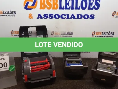 LOTE 300 - 02 IMPRESSORAS DE CUPOM MARCA DIEBOLD E 01 IMPRESSORA DE ETIQUETAS MARCA HONEYWELL. (NO ESTADO) ATENÇÃO! FAZER A VISITAÇÃO ANTES DE ARREMATAR, NÃO SABEMOS SE FUNCIONA, LEILÃO NÃO TEM GARANTIA E NEM DEVOLUÇÃO, SUJEITO A POSSÍVEIS AVARIAS VISÍVEIS/OCULTAS E/OU AUSÊNCIA DE COMPONENTES.