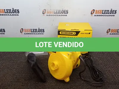 LOTE 080 - SOPRADOR  E ASPIRADOR ELÉTRICO 220V 700W 13600RPM (NO ESTADO) ATENÇÃO! FAZER A VISITAÇÃO ANTES DE ARREMATAR, NÃO SABEMOS SE FUNCIONA, LEILÃO NÃO TEM GARANTIA E NEM DEVOLUÇÃO, SUJEITO A POSSÍVEIS AVARIAS VISÍVEIS/OCULTAS E/OU AUSÊNCIA DE COMPONENTES.