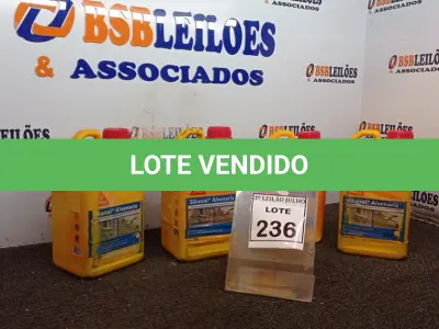 LOTE 236 - 04 GALÕES DE ADITIVO PLASTIFICANTE PARA ARGAMASSA DE ASSENTAMENTO E REBOCO DE 3,6LTS CADA MARCA SIKA. (NO ESTADO) ATENÇÃO! FAZER A VISITAÇÃO ANTES DE ARREMATAR, NÃO SABEMOS SE FUNCIONA, LEILÃO NÃO TEM GARANTIA E NEM DEVOLUÇÃO, SUJEITO A POSSÍVEIS AVARIAS VISÍVEIS/OCULTAS E/OU AUSÊNCIA DE COMPONENTES.