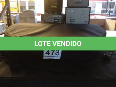 LOTE 473 - 01 KIT DE CENÁRIO FOTOGRÁFICO. (NO ESTADO) ATENÇÃO! FAZER A VISITAÇÃO ANTES DE ARREMATAR, NÃO SABEMOS SE FUNCIONA, LEILÃO NÃO TEM GARANTIA E NEM DEVOLUÇÃO, SUJEITO A POSSÍVEIS AVARIAS VISÍVEIS/OCULTAS E/OU AUSÊNCIA DE COMPONENTES.