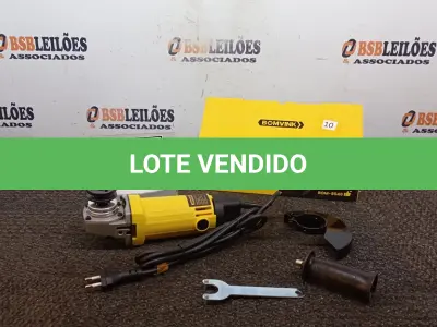 LOTE 100 - ESMERILHADEIRA ANGULAR 220V 710W  ACESSÓRIOS 1CHAVE 1PROTETOR 1MANOPLA (NO ESTADO) ATENÇÃO! FAZER A VISITAÇÃO ANTES DE ARREMATAR, NÃO SABEMOS SE FUNCIONA, LEILÃO NÃO TEM GARANTIA E NEM DEVOLUÇÃO, SUJEITO A POSSÍVEIS AVARIAS VISÍVEIS/OCULTAS E/OU AUSÊNCIA DE COMPONENTES.