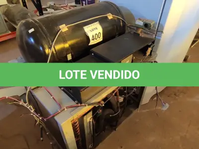 LOTE 400 - 01 MOTOR DE CÂMARA FRIA. (NO ESTADO) ATENÇÃO! FAZER A VISITAÇÃO ANTES DE ARREMATAR, NÃO SABEMOS SE FUNCIONA. LEILÃO NÃO TEM GARANTIA E NEM DEVOLUÇÃO, SUJEITO A POSSÍVEIS AVARIAS VISÍVEIS/OCULTAS E/OU AUSÊNCIA DE COMPONENTES.