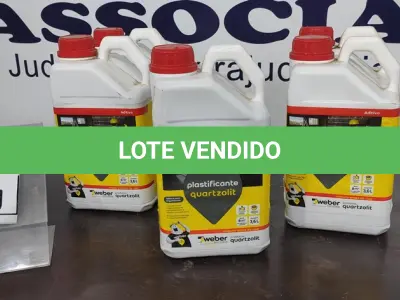 LOTE 371 - 05 GALÕES DE ADITIVO PARA ARGAMASSAS PLASTIFICANTE QUARTZOLIT DE 3,6 CADA MARCA WEBER. (NO ESTADO) ATENÇÃO! FAZER A VISITAÇÃO ANTES DE ARREMATAR, NÃO SABEMOS SE FUNCIONA. LEILÃO NÃO TEM GARANTIA E NEM DEVOLUÇÃO, SUJEITO A POSSÍVEIS AVARIAS VISÍVEIS/OCULTAS E/OU AUSÊNCIA DE COMPONENTES.