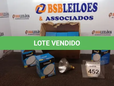 LOTE 452 - 09 LÂMPADAS HALÓGENAS PAR 38 100W 220V MARCA GOLDEN. (NO ESTADO) ATENÇÃO! FAZER A VISITAÇÃO ANTES DE ARREMATAR, NÃO SABEMOS SE FUNCIONA, LEILÃO NÃO TEM GARANTIA E NEM DEVOLUÇÃO, SUJEITO A POSSÍVEIS AVARIAS VISÍVEIS/OCULTAS E/OU AUSÊNCIA DE COMPONENTES.