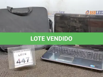 LOTE 447 - 01 NOTEBOOK MARCA DELL COM CASE. (NO ESTADO) ATENÇÃO! FAZER A VISITAÇÃO ANTES DE ARREMATAR, NÃO SABEMOS SE FUNCIONA, LEILÃO NÃO TEM GARANTIA E NEM DEVOLUÇÃO, SUJEITO A POSSÍVEIS AVARIAS VISÍVEIS/OCULTAS E/OU AUSÊNCIA DE COMPONENTES.