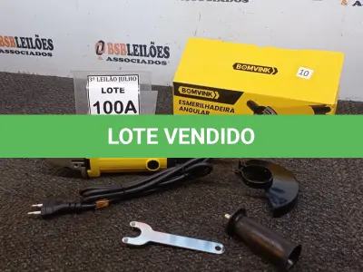LOTE 100 - ESMERILHADEIRA ANGULAR 220V 710W  ACESSÓRIOS 1CHAVE 1PROTETOR 1MANOPLA (NO ESTADO) ATENÇÃO! FAZER A VISITAÇÃO ANTES DE ARREMATAR, NÃO SABEMOS SE FUNCIONA, LEILÃO NÃO TEM GARANTIA E NEM DEVOLUÇÃO, SUJEITO A POSSÍVEIS AVARIAS VISÍVEIS/OCULTAS E/OU AUSÊNCIA DE COMPONENTES.