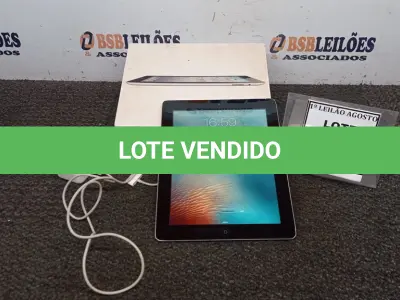 LOTE 093 - 01 IPAD 16G NA CAIXA. (NO ESTADO) ATENÇÃO! FAZER A VISITAÇÃO ANTES DE ARREMATAR, NÃO SABEMOS SE FUNCIONA. LEILÃO NÃO TEM GARANTIA E NEM DEVOLUÇÃO, SUJEITO A POSSÍVEIS AVARIAS VISÍVEIS/OCULTAS E/OU AUSÊNCIA DE COMPONENTES.