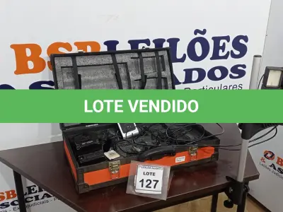 LOTE 127 - 01 KIT COLLECT BIO AEX-14224 MARCA AKIYAMA COM CASE. (NO ESTADO) ATENÇÃO! FAZER A VISITAÇÃO ANTES DE ARREMATAR, NÃO SABEMOS SE FUNCIONA, LEILÃO NÃO TEM GARANTIA E NEM DEVOLUÇÃO, SUJEITO A POSSÍVEIS AVARIAS VISÍVEIS/OCULTAS E/OU AUSÊNCIA DE COMPONENTES.