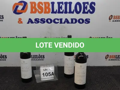 LOTE 105 - 03 GARRAFAS DE VINHO TINTO VALA REAL PORTUGUÊS SAFRA 2019 750ML. (NO ESTADO) ATENÇÃO! FAZER A VISITAÇÃO ANTES DE ARREMATAR, NÃO SABEMOS SE FUNCIONA, LEILÃO NÃO TEM GARANTIA E NEM DEVOLUÇÃO, SUJEITO A POSSÍVEIS AVARIAS VISÍVEIS/OCULTAS E/OU AUSÊNCIA DE COMPONENTES.