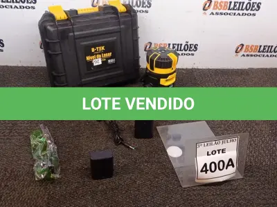 LOTE 400 - 01 NIVEL A LASER COM 2 BATERIAS MALETA ÓCULOS DE PROTEÇÃO (NO ESTADO) ATENÇÃO! FAZER A VISITAÇÃO ANTES DE ARREMATAR, NÃO SABEMOS SE FUNCIONA, LEILÃO NÃO TEM GARANTIA E NEM DEVOLUÇÃO, SUJEITO A POSSÍVEIS AVARIAS VISÍVEIS/OCULTAS E/OU AUSÊNCIA DE COMPONENTES.