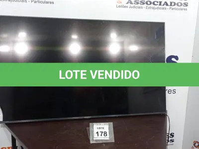 LOTE 178 - 01 SMART TV LCD 77’’ MARCA LG. (NO ESTADO) ATENÇÃO! FAZER A VISITAÇÃO ANTES DE ARREMATAR, NÃO SABEMOS SE FUNCIONA. LEILÃO NÃO TEM GARANTIA E NEM DEVOLUÇÃO, SUJEITO A POSSÍVEIS AVARIAS VISÍVEIS/OCULTAS E/OU AUSÊNCIA DE COMPONENTES.