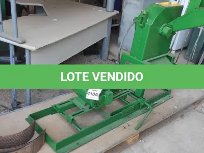 LOTE 410 - 01 FORRAGEIRA. (NO ESTADO) ATENÇÃO! FAZER A VISITAÇÃO ANTES DE ARREMATAR, NÃO SABEMOS SE FUNCIONA, LEILÃO NÃO TEM GARANTIA E NEM DEVOLUÇÃO, SUJEITO A POSSÍVEIS AVARIAS VISÍVEIS/OCULTAS E/OU AUSÊNCIA DE COMPONENTES.