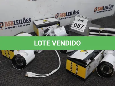 LOTE 057 - 04 CÂMERAS DE MONITORAMENTO AHD 1080P MARCA JORTAN. (NO ESTADO) ATENÇÃO! FAZER A VISITAÇÃO ANTES DE ARREMATAR, NÃO SABEMOS SE FUNCIONA, LEILÃO NÃO TEM GARANTIA E NEM DEVOLUÇÃO, SUJEITO A POSSÍVEIS AVARIAS VISÍVEIS/OCULTAS E/OU AUSÊNCIA DE COMPONENTES.