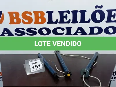 LOTE 151 - 03 MOTORES DE TOLDO. (NO ESTADO) ATENÇÃO! FAZER A VISITAÇÃO ANTES DE ARREMATAR, NÃO SABEMOS SE FUNCIONA. LEILÃO NÃO TEM GARANTIA E NEM DEVOLUÇÃO, SUJEITO A POSSÍVEIS AVARIAS VISÍVEIS/OCULTAS E/OU AUSÊNCIA DE COMPONENTES.