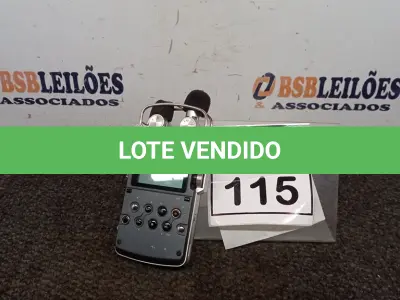 LOTE 115 - 01 GRAVADOR DE ÁUDIO. (NO ESTADO) ATENÇÃO! FAZER A VISITAÇÃO ANTES DE ARREMATAR, NÃO SABEMOS SE FUNCIONA. LEILÃO NÃO TEM GARANTIA E NEM DEVOLUÇÃO, SUJEITO A POSSÍVEIS AVARIAS VISÍVEIS/OCULTAS E/OU AUSÊNCIA DE COMPONENTES.