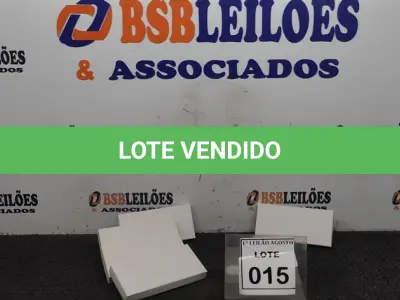 LOTE 015 - 05 BATERIAS EXTERNAS. (NO ESTADO) ATENÇÃO! FAZER A VISITAÇÃO ANTES DE ARREMATAR, NÃO SABEMOS SE FUNCIONA. LEILÃO NÃO TEM GARANTIA E NEM DEVOLUÇÃO, SUJEITO A POSSÍVEIS AVARIAS VISÍVEIS/OCULTAS E/OU AUSÊNCIA DE COMPONENTES.