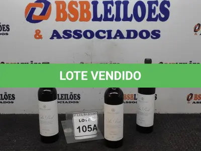 LOTE 105 - 03 GARRAFAS DE VINHO TINTO VALA REAL PORTUGUÊS SAFRA 2019 750ML. (NO ESTADO) ATENÇÃO! FAZER A VISITAÇÃO ANTES DE ARREMATAR, NÃO SABEMOS SE FUNCIONA, LEILÃO NÃO TEM GARANTIA E NEM DEVOLUÇÃO, SUJEITO A POSSÍVEIS AVARIAS VISÍVEIS/OCULTAS E/OU AUSÊNCIA DE COMPONENTES.