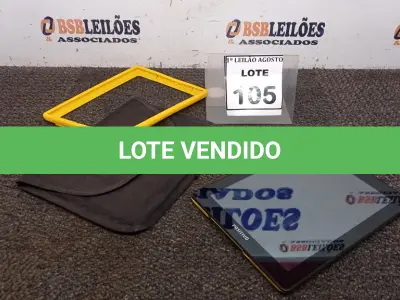 LOTE 105 - 01 TABLET COM CASE MARCA POSITIVO. (NO ESTADO) ATENÇÃO! FAZER A VISITAÇÃO ANTES DE ARREMATAR, NÃO SABEMOS SE FUNCIONA. LEILÃO NÃO TEM GARANTIA E NEM DEVOLUÇÃO, SUJEITO A POSSÍVEIS AVARIAS VISÍVEIS/OCULTAS E/OU AUSÊNCIA DE COMPONENTES.