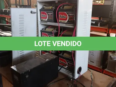 LOTE 201 - 01 NOBREAK MARCA LACERDA E UM BANCO DE BATERIAS COM 06 BATERIAS. (NO ESTADO) ATENÇÃO! FAZER A VISITAÇÃO ANTES DE ARREMATAR, NÃO SABEMOS SE FUNCIONA, LEILÃO NÃO TEM GARANTIA E NEM DEVOLUÇÃO, SUJEITO A POSSÍVEIS AVARIAS VISÍVEIS/OCULTAS E/OU AUSÊNCIA DE COMPONENTES.