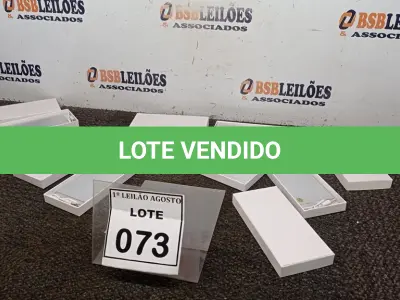 LOTE 073 - 05 BATERIAS EXTERNAS. (NO ESTADO) ATENÇÃO! FAZER A VISITAÇÃO ANTES DE ARREMATAR, NÃO SABEMOS SE FUNCIONA. LEILÃO NÃO TEM GARANTIA E NEM DEVOLUÇÃO, SUJEITO A POSSÍVEIS AVARIAS VISÍVEIS/OCULTAS E/OU AUSÊNCIA DE COMPONENTES.